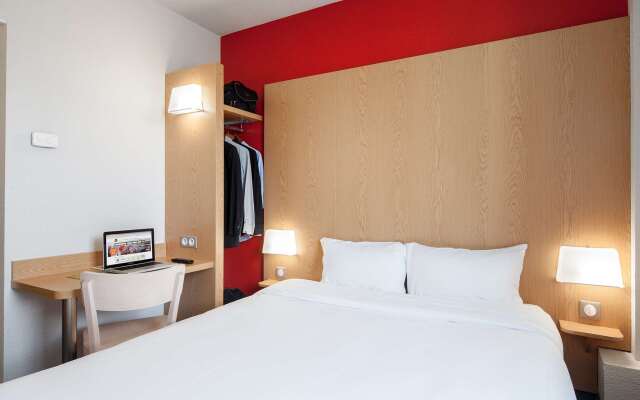 B&B HOTEL Reims Centre Gare