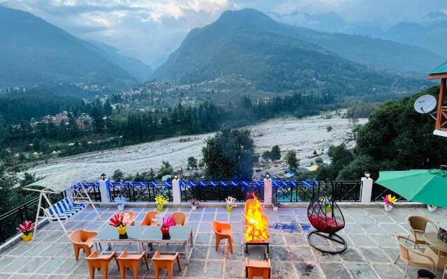 Snow Clad Resort, A True Riverview Resort Manali