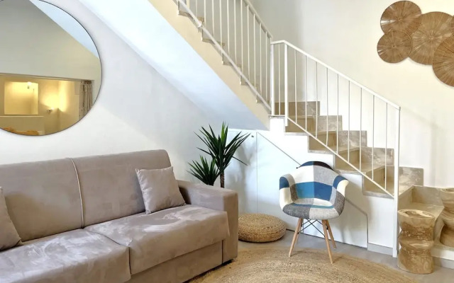 Nina Home in Noto With 1 Bedrooms and 1 Bathrooms
