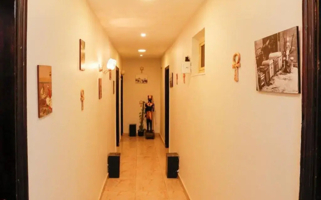 Panorama Pyramids Inn