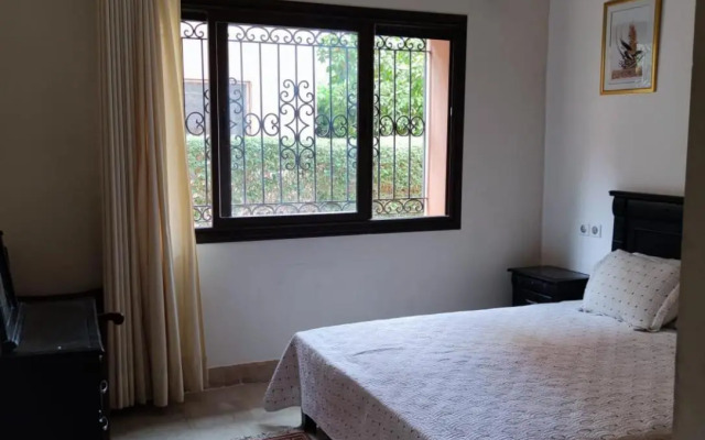 Bel Appartement dans une résidence Fermée avec piscine