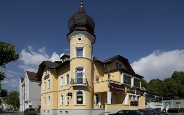 Hotel Falken