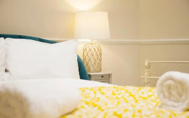 Georgian Garden Apartment - Central Bath