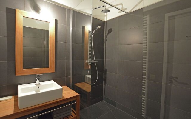 Quaint Villa in Chalabre with Swimming Pool