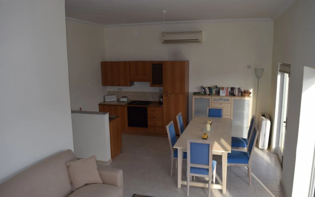 Senglea Seafront Apartment