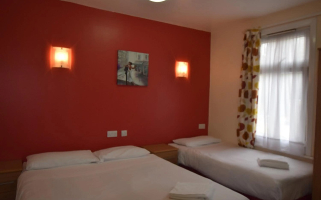 Cranbrook Hotel