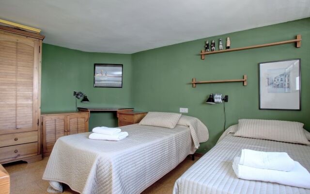 Holiday House Abul Beka