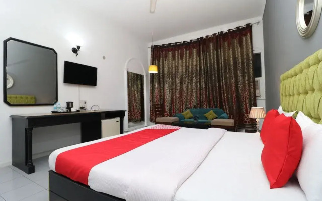 Oyo 30283 Rix'S Hotel And Resort