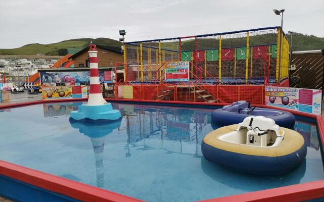Chalet 135 - Clarach Bay Holiday Village