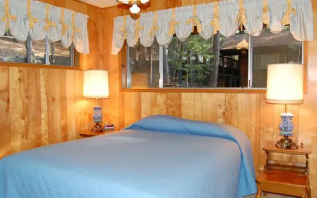 19B Ackley's Place