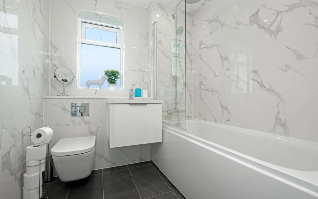 St Martins House Luxury Apts. Ruislip