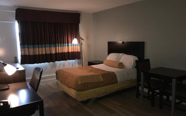 Belmont Inn And Suites