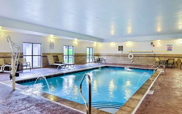 Comfort Suites Uniontown