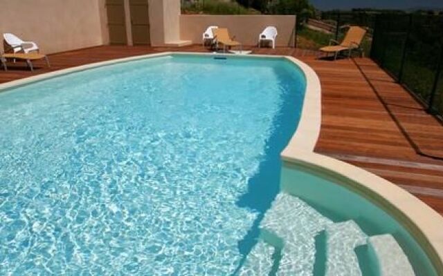 Hôtel Restaurant La Bergerie