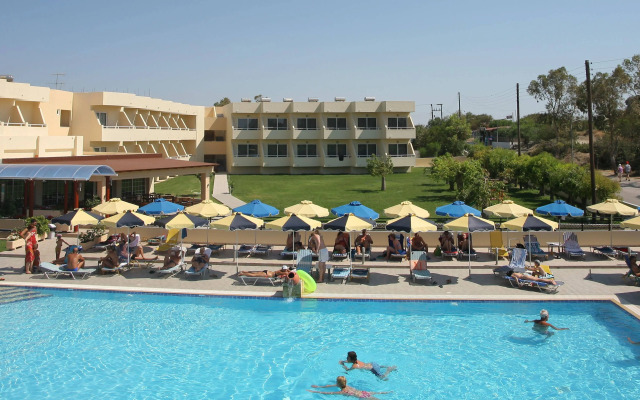 Relax Hotel