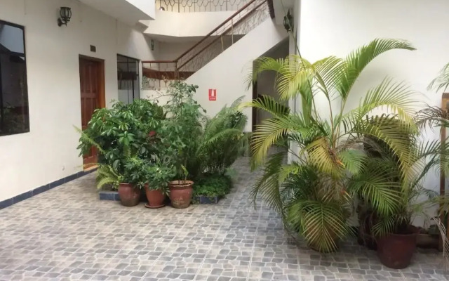 Amazon Green Hotel