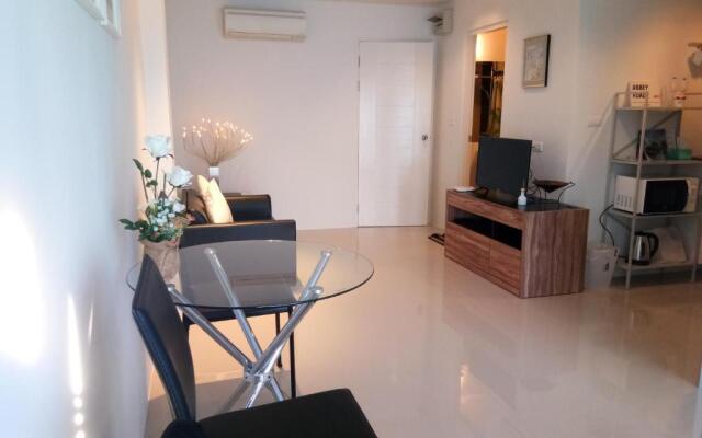 Mosaic Condominium by Malai