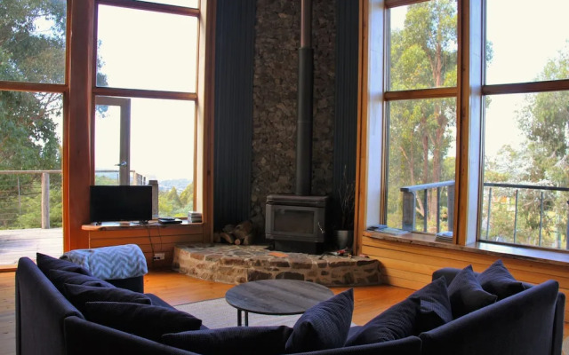 Peppermint Ridge Retreat