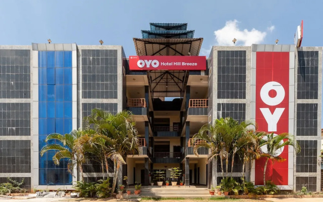 OYO 27033 Hill Breeze