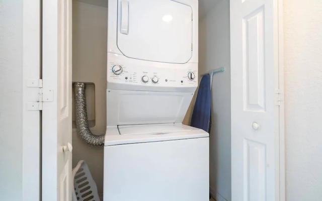 Cozy 3BR Regal Oaks Close to Disney