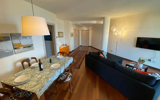 Emma Apartment With Terrace Lake View in Verbania