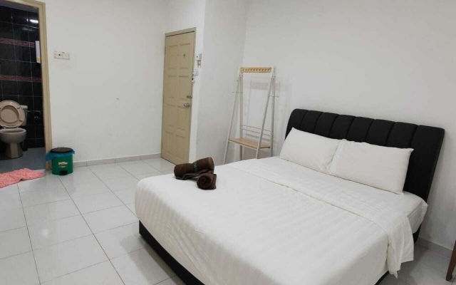 Malacca Town Tranquerah Cluster Home
