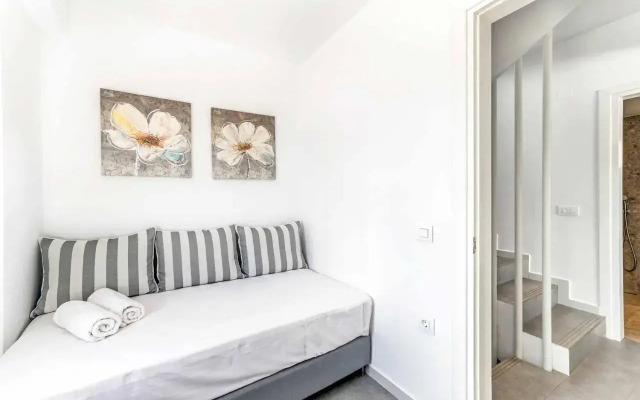 Kamelia Villa 3