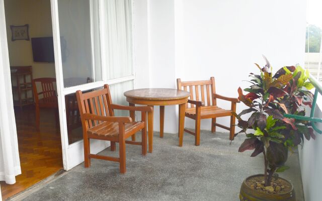 Inya Lake Hotel