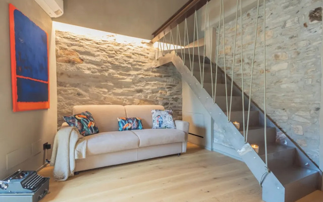 Urio's Castle Suites by Rent all Como