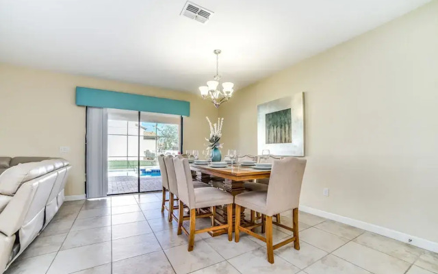 1450 Rolling Fairway Drive