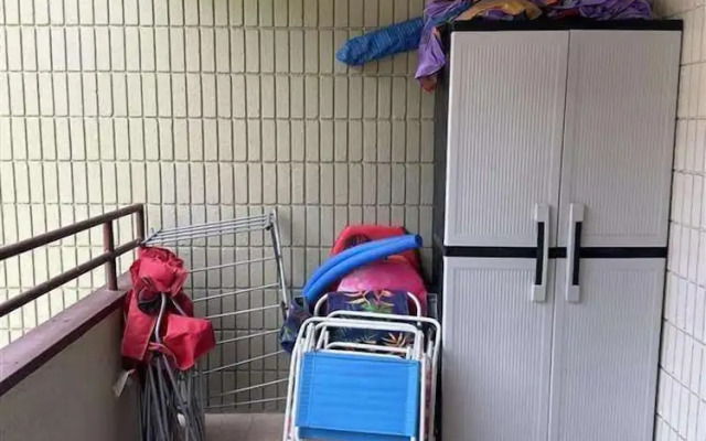 Honu Hale Minutes Away From the Beach!