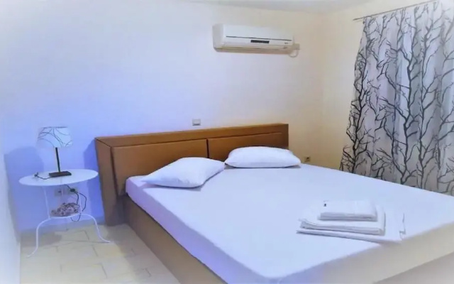 Glyfada Villas 2
