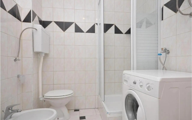 Apartment Donji Karin 10