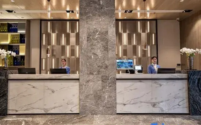 KunLunLeJu Jingxuan Hotel (Zhengzhou South China City Jinyi City)