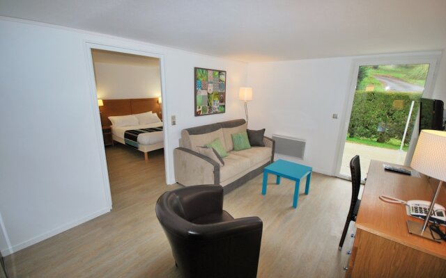 Hôtel Restaurant Relais des Champs