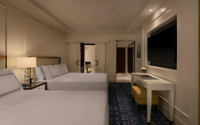 AZUR Legacy Collection Hotel