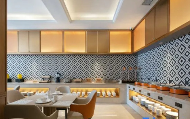 Vienna Hotel (Nanchang Qingshanhu Torch Square Subway Station) – Restaurant – Nanchang