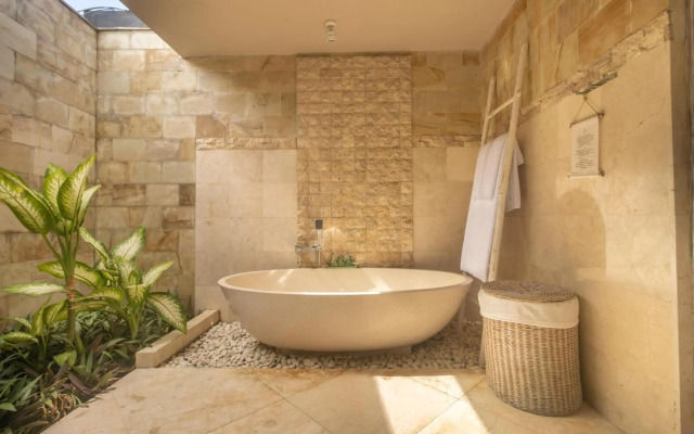 The Royal Purnama Luxury Villas - Adults Only