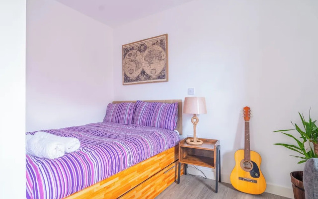 Sheffield City Apartment - Modern & Cozy