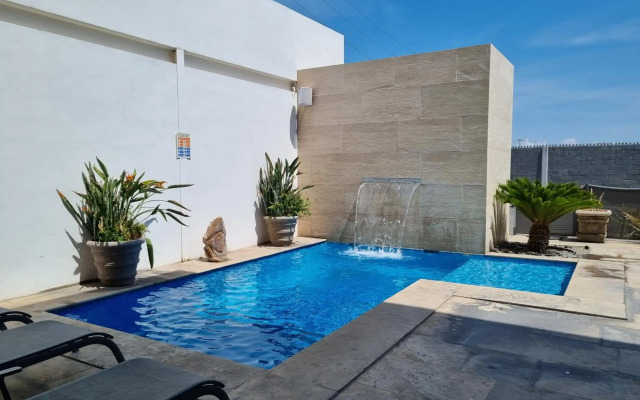 Bluu Hotel