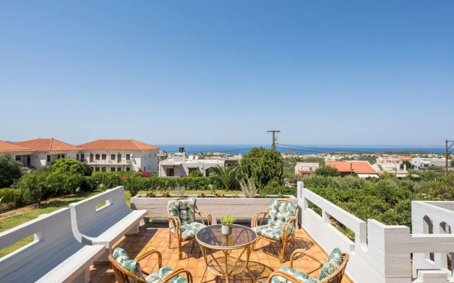 Azatis Luxury Villa