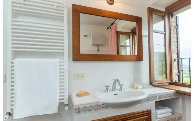 Villa Rinaldo Comfortable Holiday Residence