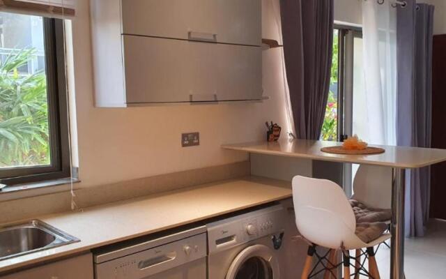 Pereybere Apartment-Lovely 3- bedroom rental unit