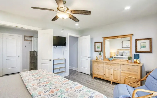 Blue Dolphin by Ryson Vacation Rentals
