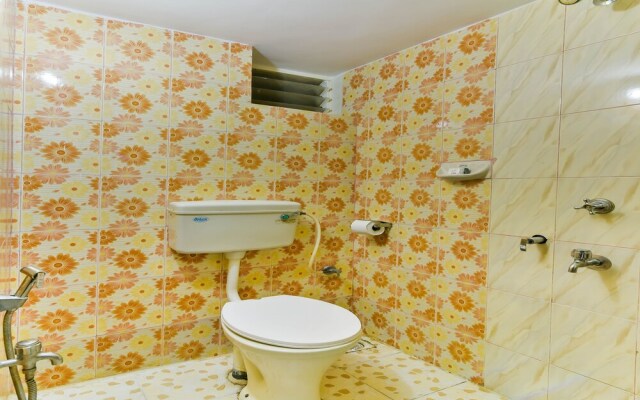 OYO 15570 Daffodils Guest House Calangute