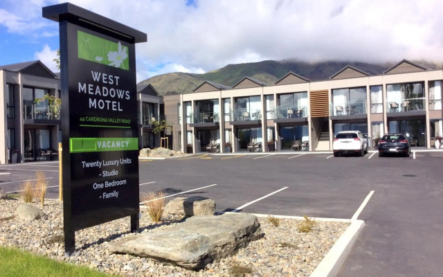 West Meadows Motel