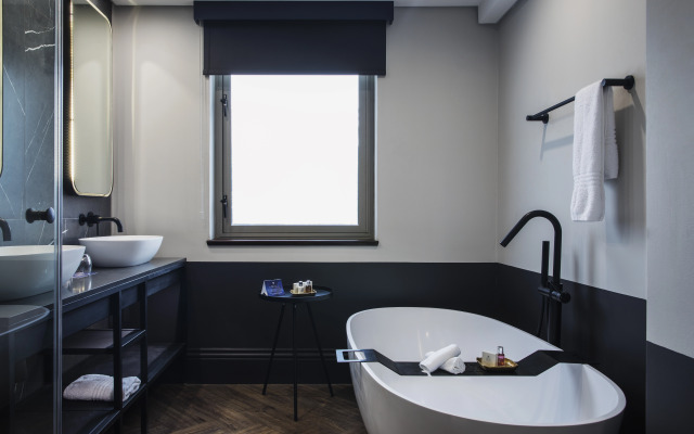 Moloko Executive Apartments And Hotel