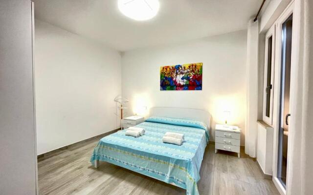 Ida Palace, new Deluxe Seafront Apartment