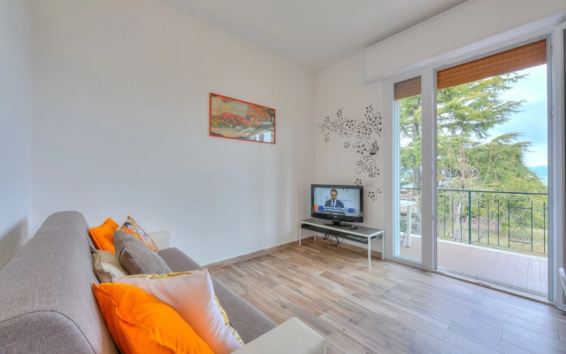 Appartamento Miralago 700 mt from lake