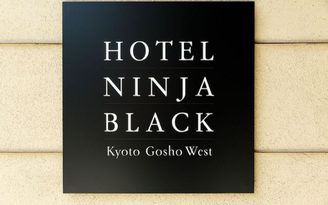 Hotel Ninja Black